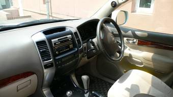 2003 Toyota Land Cruiser Prado Photos