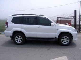 2003 Toyota Land Cruiser Prado Pictures