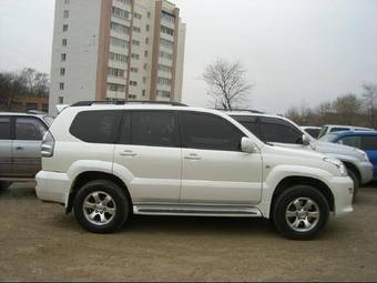 2003 Toyota Land Cruiser Prado Photos