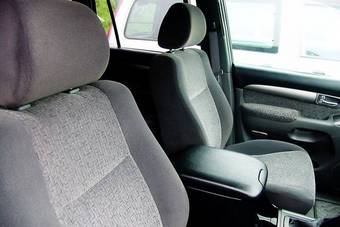 2003 Toyota Land Cruiser Prado Pics