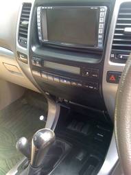 2003 Toyota Land Cruiser Prado Photos