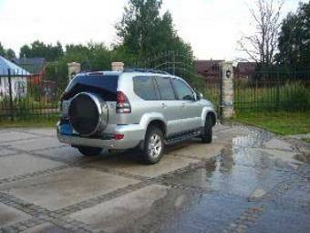 2003 Toyota Land Cruiser Prado Pics