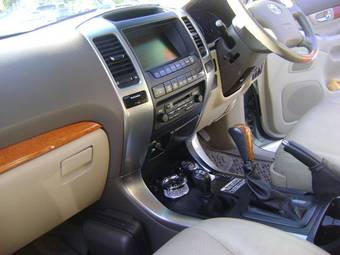 2003 Toyota Land Cruiser Prado Pictures