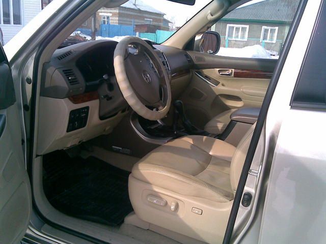 2004 Toyota Land Cruiser Prado