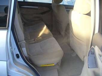 2004 Toyota Land Cruiser Prado Pictures