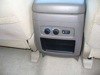2004 Toyota Land Cruiser Prado Pictures