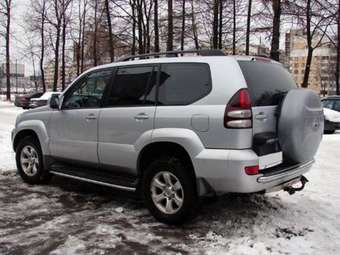 2004 Toyota Land Cruiser Prado Pictures