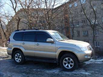 2004 Toyota Land Cruiser Prado Pics