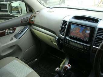 2004 Toyota Land Cruiser Prado Wallpapers