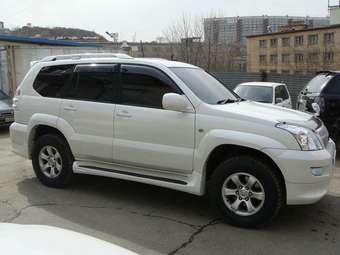 2004 Toyota Land Cruiser Prado Pictures