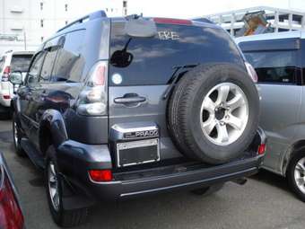 2004 Toyota Land Cruiser Prado Photos