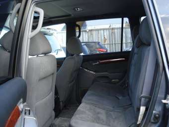 2004 Toyota Land Cruiser Prado Pics