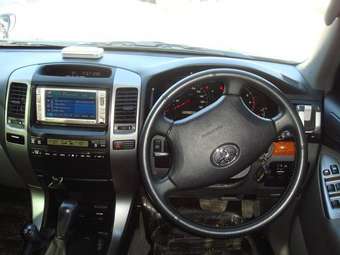 2004 Toyota Land Cruiser Prado Pictures