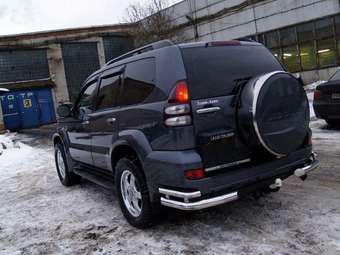 2004 Toyota Land Cruiser Prado Images