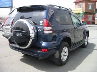 2004 Toyota Land Cruiser Prado Photos