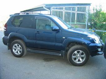 2004 Toyota Land Cruiser Prado Photos