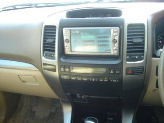 2004 Toyota Land Cruiser Prado Photos