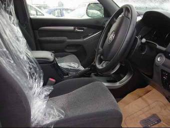 2004 Toyota Land Cruiser Prado Photos