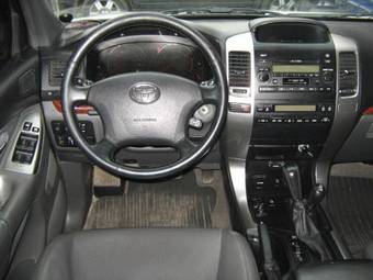 2004 Toyota Land Cruiser Prado Pictures