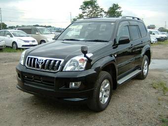 2004 Toyota Land Cruiser Prado Pictures