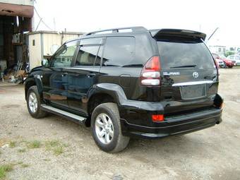 2004 Toyota Land Cruiser Prado Pictures