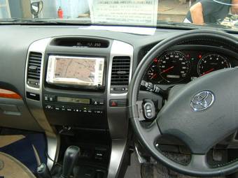 2004 Toyota Land Cruiser Prado Photos