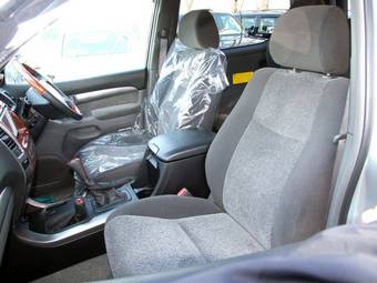 2004 Toyota Land Cruiser Prado Pictures