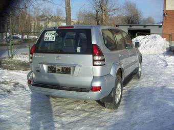 2004 Toyota Land Cruiser Prado Pictures