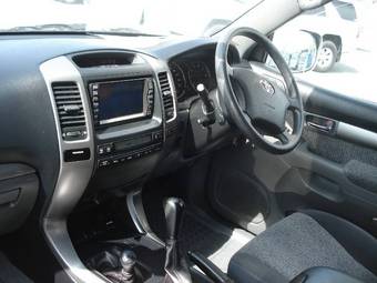 2004 Toyota Land Cruiser Prado Pictures