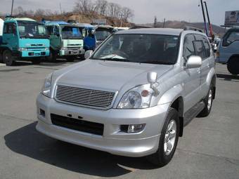 2004 Toyota Land Cruiser Prado Photos