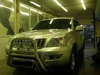 2004 Toyota Land Cruiser Prado Photos