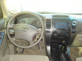 2004 Toyota Land Cruiser Prado Pictures