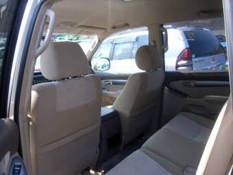 2004 Toyota Land Cruiser Prado Photos