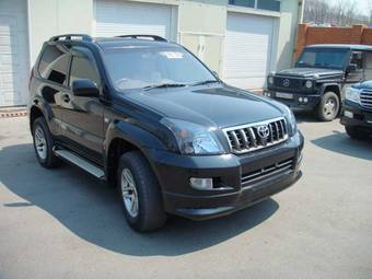 2004 Toyota Land Cruiser Prado Photos