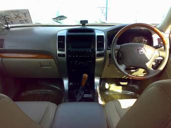 2004 Toyota Land Cruiser Prado Photos