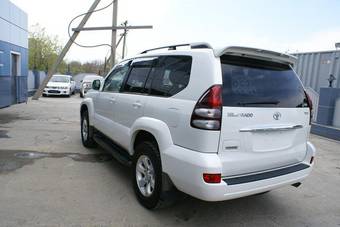 2004 Toyota Land Cruiser Prado Photos