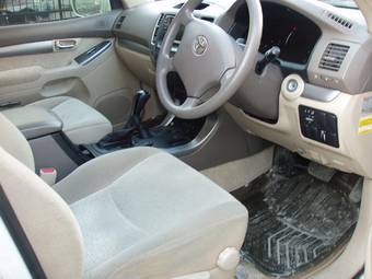 2004 Toyota Land Cruiser Prado Pictures