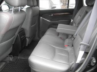 2004 Toyota Land Cruiser Prado Images