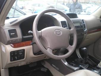 2004 Toyota Land Cruiser Prado Photos