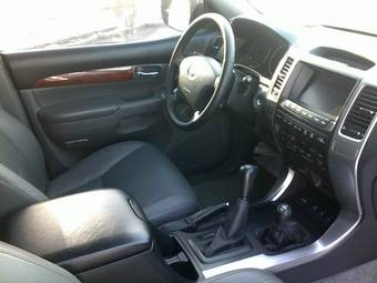 2004 Toyota Land Cruiser Prado Pictures