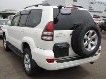 2004 Toyota Land Cruiser Prado Photos