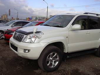 2004 Toyota Land Cruiser Prado Images