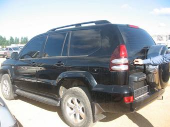 2004 Toyota Land Cruiser Prado Photos