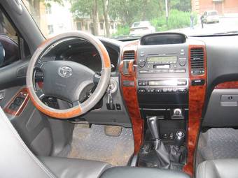 2004 Toyota Land Cruiser Prado Pictures