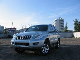 2004 Toyota Land Cruiser Prado Pictures