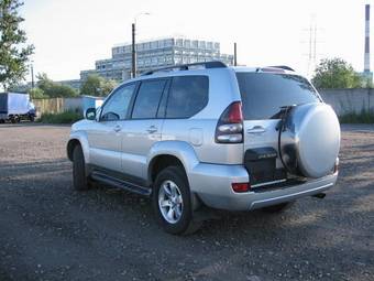 2004 Toyota Land Cruiser Prado Photos