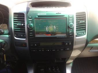 2004 Toyota Land Cruiser Prado Photos
