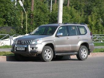 2004 Toyota Land Cruiser Prado Pictures