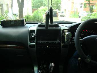 2004 Toyota Land Cruiser Prado Photos