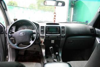 2004 Toyota Land Cruiser Prado Photos